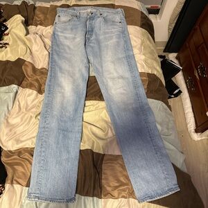 Men's Light Blue Jeans